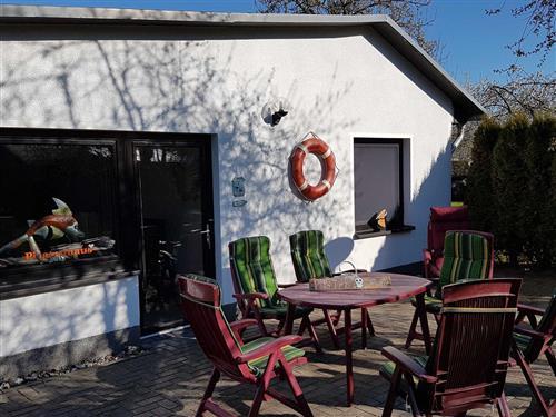 Sommerhus - 7 personer -  - Hauptstr. 22 (2  km von Bergen) - 18528 - Parchtitz