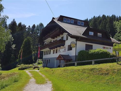 Holiday Home/Apartment - 3 persons -  - Schwarzseeweg - 9542 - Afritz