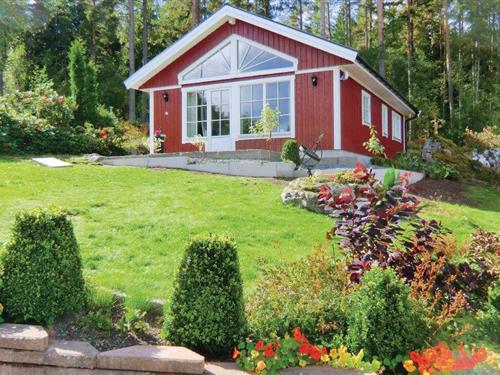 Holiday home - 4 persons -  - Sandåkra - 574 92 - Vetlanda
