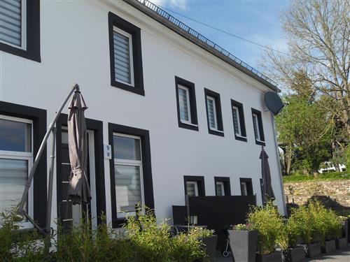 Holiday Home/Apartment - 2 persons -  - Kirchweg 9 / 9 a - 54616 - Winterspelt