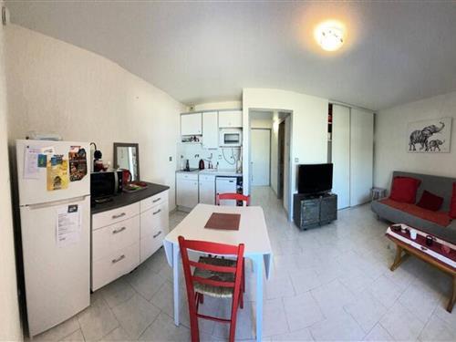 Holiday Home/Apartment - 4 persons -  - 83140 - Six Fours Les Plages