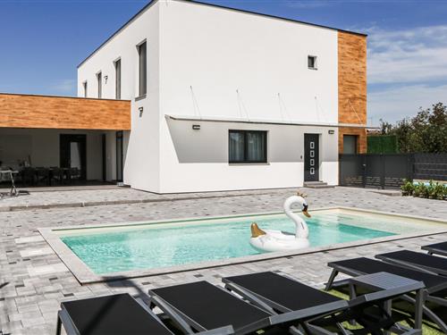 Feriehus - 10 personer -  - Vinkovacka - Vinkovci - Rokovci - 32271 - Rokovci