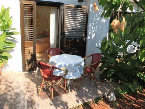 Holiday Home/Apartment - 3 persons -  - Umag - 52470 - Umag