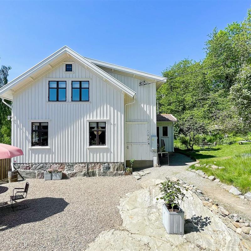  - 7 personer -  - Hällsberg - 47296 - Varekil