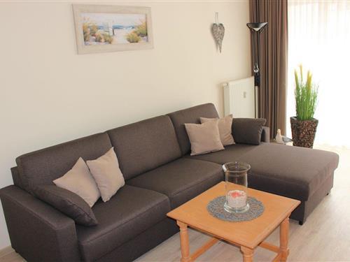 Holiday Home/Apartment - 4 persons -  - Ostseeallee - 18225 - Ostseebad Kühlungsborn