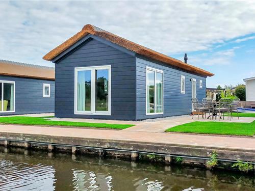 Holiday Home/Apartment - 4 persons -  - Binnenpad - 8355 BP - Giethoorn