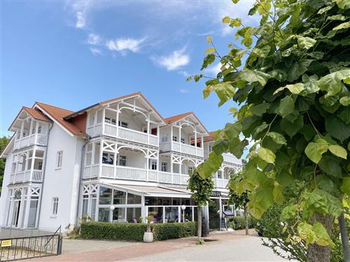 Holiday Home/Apartment - 5 persons -  - Strandstrasse - 18586 - Baabe (Ostseebad)