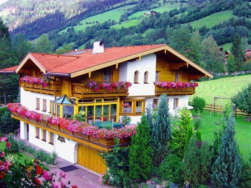 Holiday Home/Apartment - 4 persons -  - Talblickstraße - 5632 - Dorfgastein