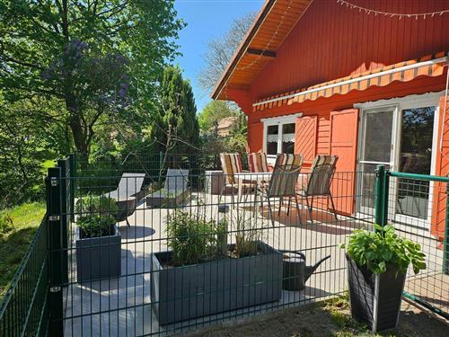 Holiday Home/Apartment - 4 persons -  - Seebusch - 17252 - Schwarz