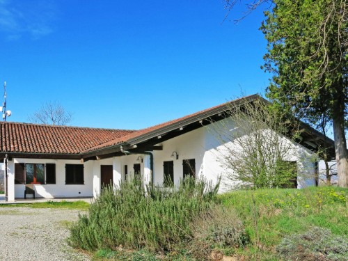 Holiday home - 6 persons -  - 14030 - Asti