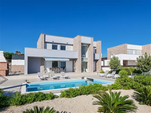 Holiday home - 10 persons -  - Pag/Novalja - 53291