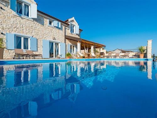 Holiday home - 8 persons -  - Blajburskih Zrtava - Biograd-Vrana - 23211 - Vrana