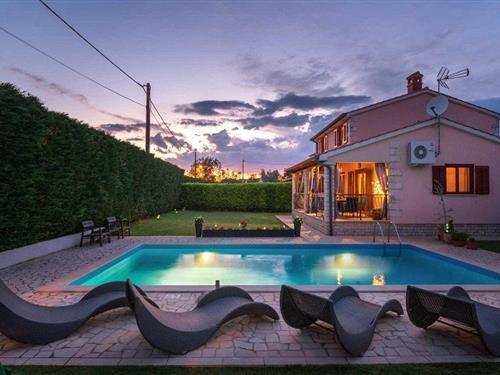 Holiday home - 8 persons -  - Dracevac - 52440 - Porec