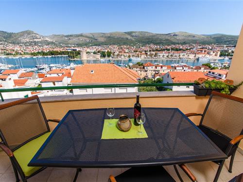 Ferienhaus - 3 Personen -  - Ulica kralja Tomislava - 21220 - Trogir