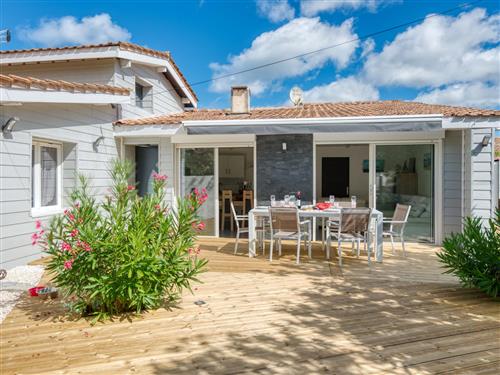 Holiday home - 6 persons -  - Lacanau - 33680