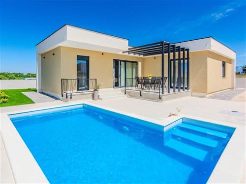 Holiday home - 6 persons -  - Privlaka - 23233