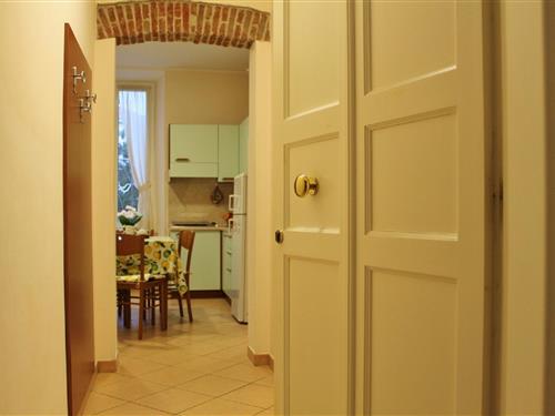 Holiday Home/Apartment - 3 persons -  - CORSO FERRARI - 17011 - Albisola Superiore