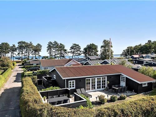 Sommerhus - 6 personer -  - Sommerbyen - 5800 - Nyborg