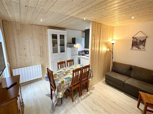 Holiday home - 6 persons -  - 63240 - Mont-Dore