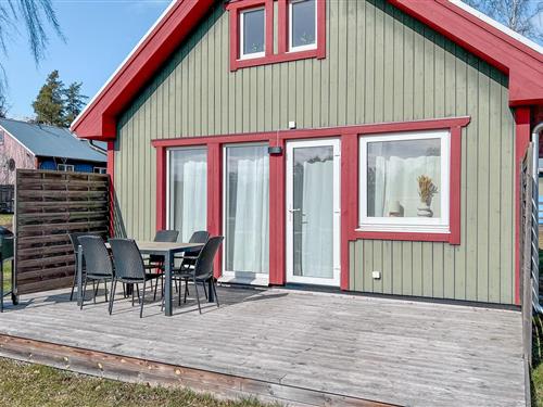 Holiday home - 8 persons -  - Kesnäs Fiskarvägen 1 Nr. - 387 73 - Löttorp