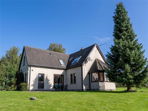 Holiday home - 6 persons -  - Dulnain Bridge - PH26 3PA