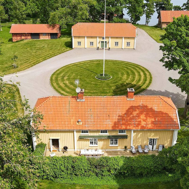  - 12 personer -  - Gudhammars Egendom Flygeln - 54892 - Hova