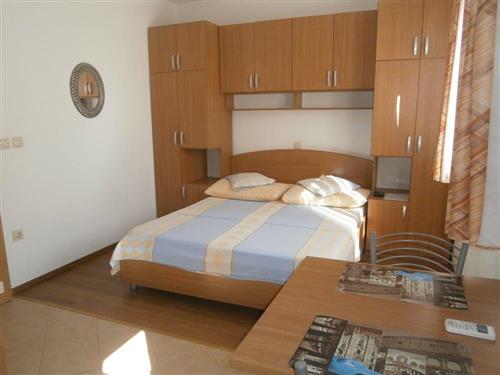 Holiday Home/Apartment - 2 persons -  - Igrane - 21329 - Igrane