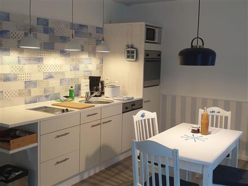 Holiday Home/Apartment - 4 persons -  - Zum Strande - 18230 - Rerik