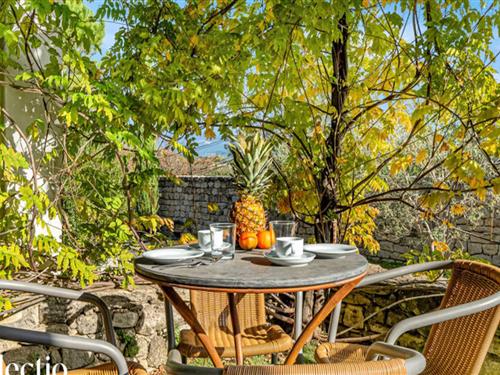 Holiday apartment - 4 persons -  - 84580 - Oppède