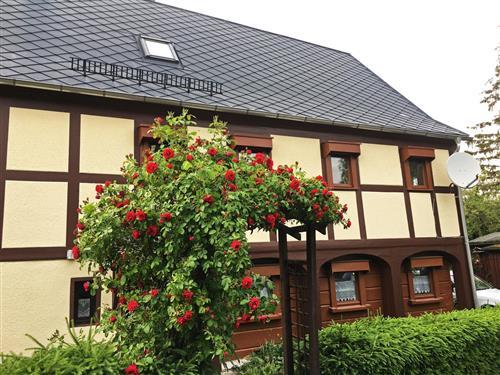 Ferienhaus - 6 Personen -  - Obere Dorfstraße - 02763 - Bertsdorf-Hörnitz