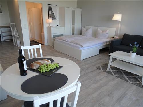 Ferienhaus - 3 Personen -  - Seestraße - 23747 - Dahme