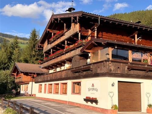 Holiday Home/Apartment - 4 persons -  - Alpbach - 6236 - Alpbach