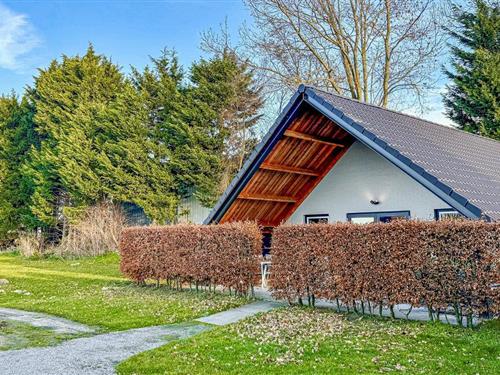 Holiday home - 6 persons -  - Zandstraat - 5331 PG - Kerkdriel