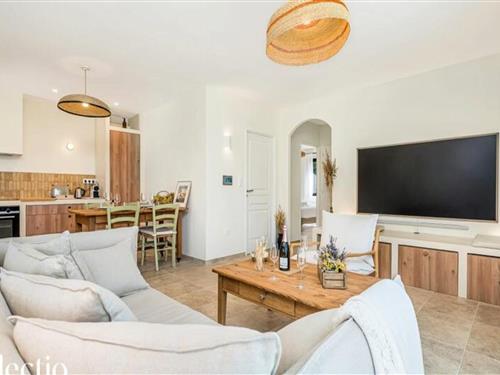 Holiday apartment - 6 persons -  - 84160 - Lourmarin