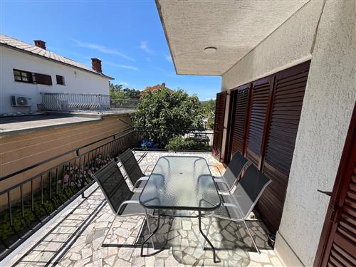 Holiday apartment - 4 persons -  - Školska - 51264 - Jadranovo