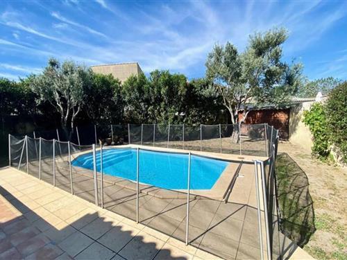 Holiday Home/Apartment - 6 persons -  - 30240 - Le Grau Du Roi