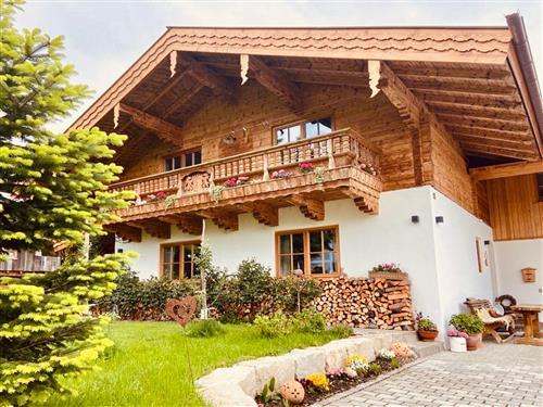 Ferienhaus - 2 Personen -  - Bahnhofstraße - 83224 - Staudach-Egerndach