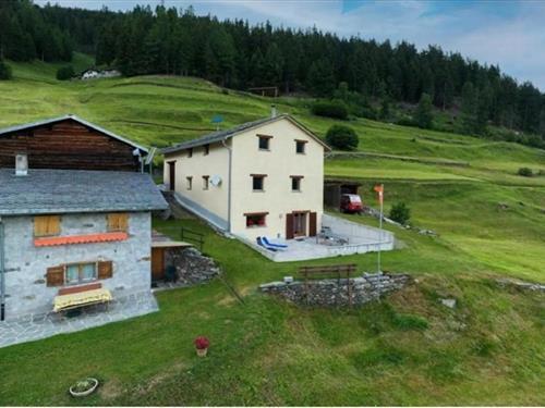 Feriehus - 10 personer -  - Campell Dasura - 7742 - Poschiavo