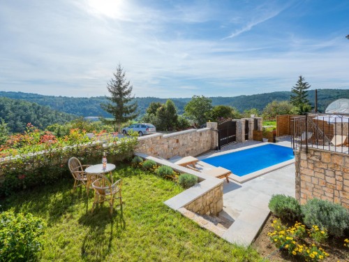 Ferienhaus - 8 Personen -  - 0 - Bazgalji