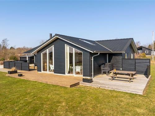 Sommerhus - 9 personer -  - Bronzehøjen - Virksund - 7840 - Højslev