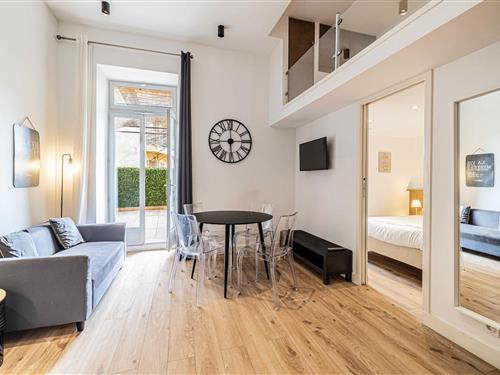 Holiday apartment - 4 persons -  - 06300 - Nice