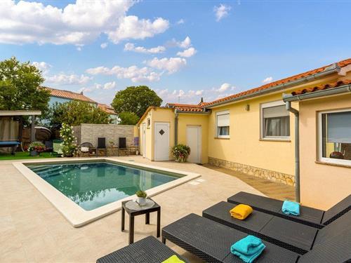 Holiday home - 6 persons -  - Kacana - Vodnjan-Kacana - 52215 - Vodnjan