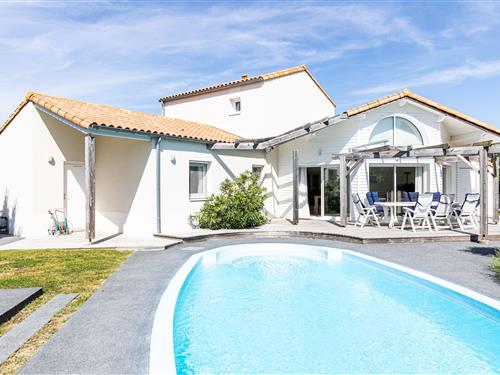Holiday home - 8 persons -  - 85180 - Les Sables D’Olonne