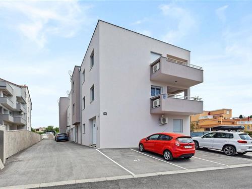 Holiday Home/Apartment - 6 persons -  - Brajdine - 52203 - Medulin