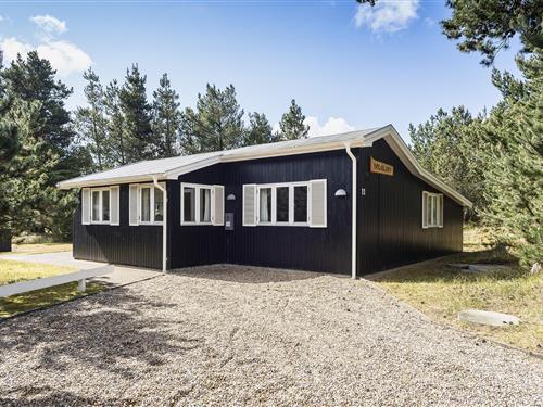 Holiday Home/Apartment - 6 persons -  - Uglevej - Vejers Sydøst - 6853 - Vejers Strand