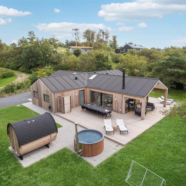 Emne nr.: 130-D14408