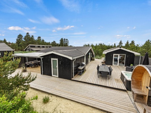 Feriehus - 10 personer -  - Midtbyvej - 6857 - Blåvand