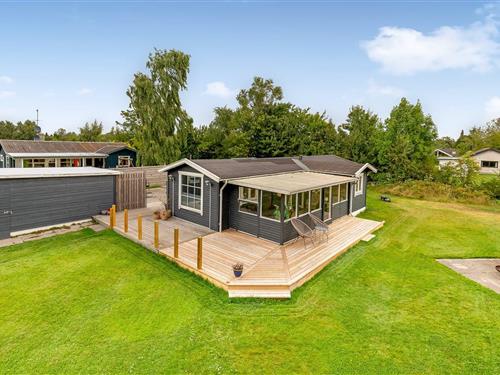 Sommerhus - 6 personer -  - Bukkarvej - Marielyst - 4873 - Væggerløse