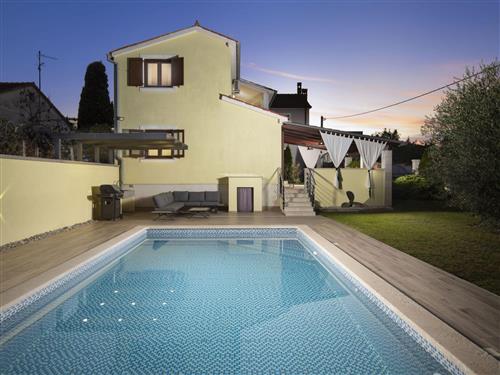 Holiday home - 5 persons -  - Pula/Banjole - 52100