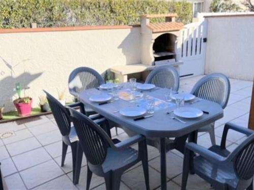 Holiday Home/Apartment - 6 persons -  - 66420 - Le Barcares